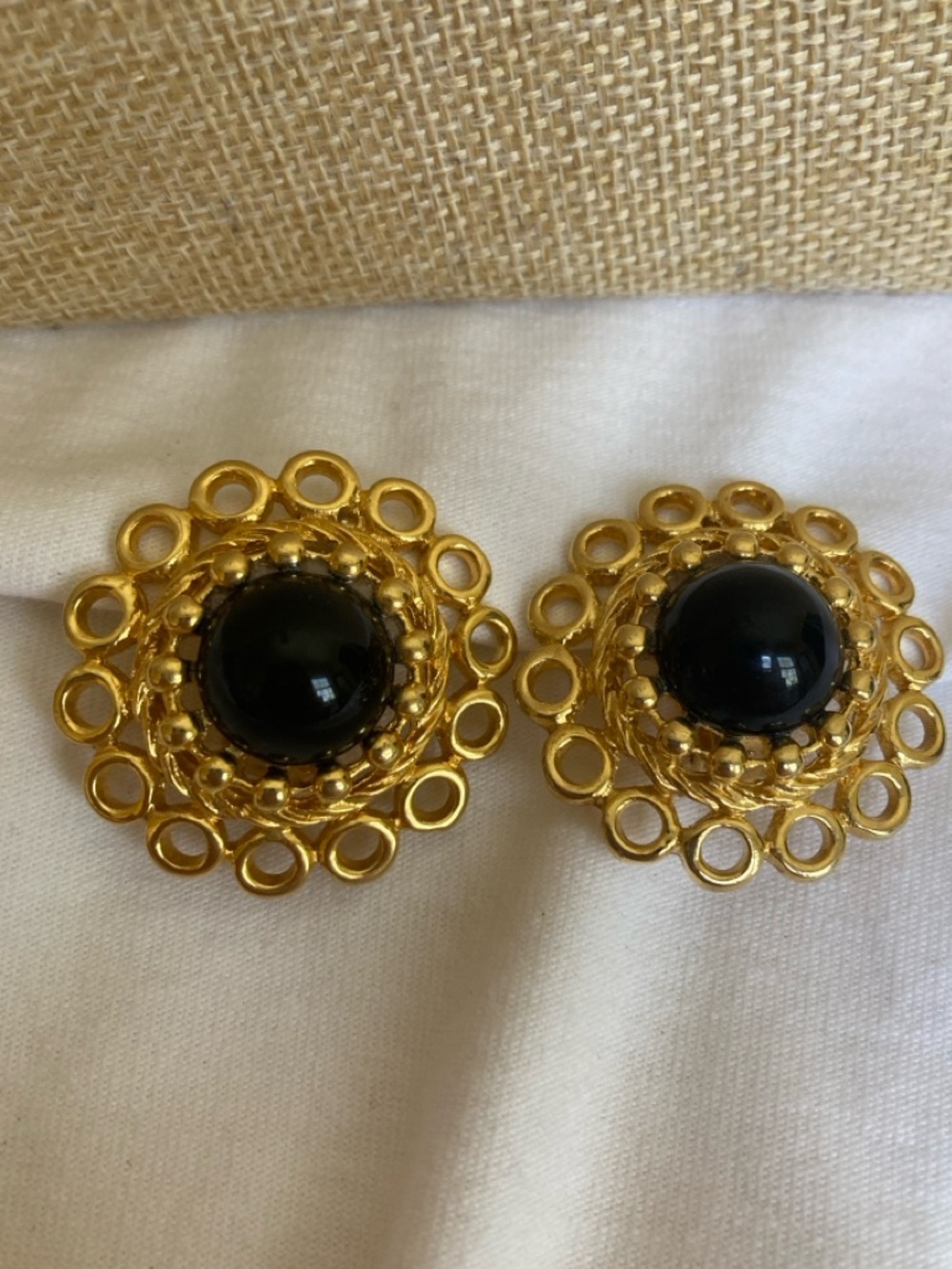 Paolo Gucci Vintage Clip Earrings Black Cabochon Filigree Gold Tone